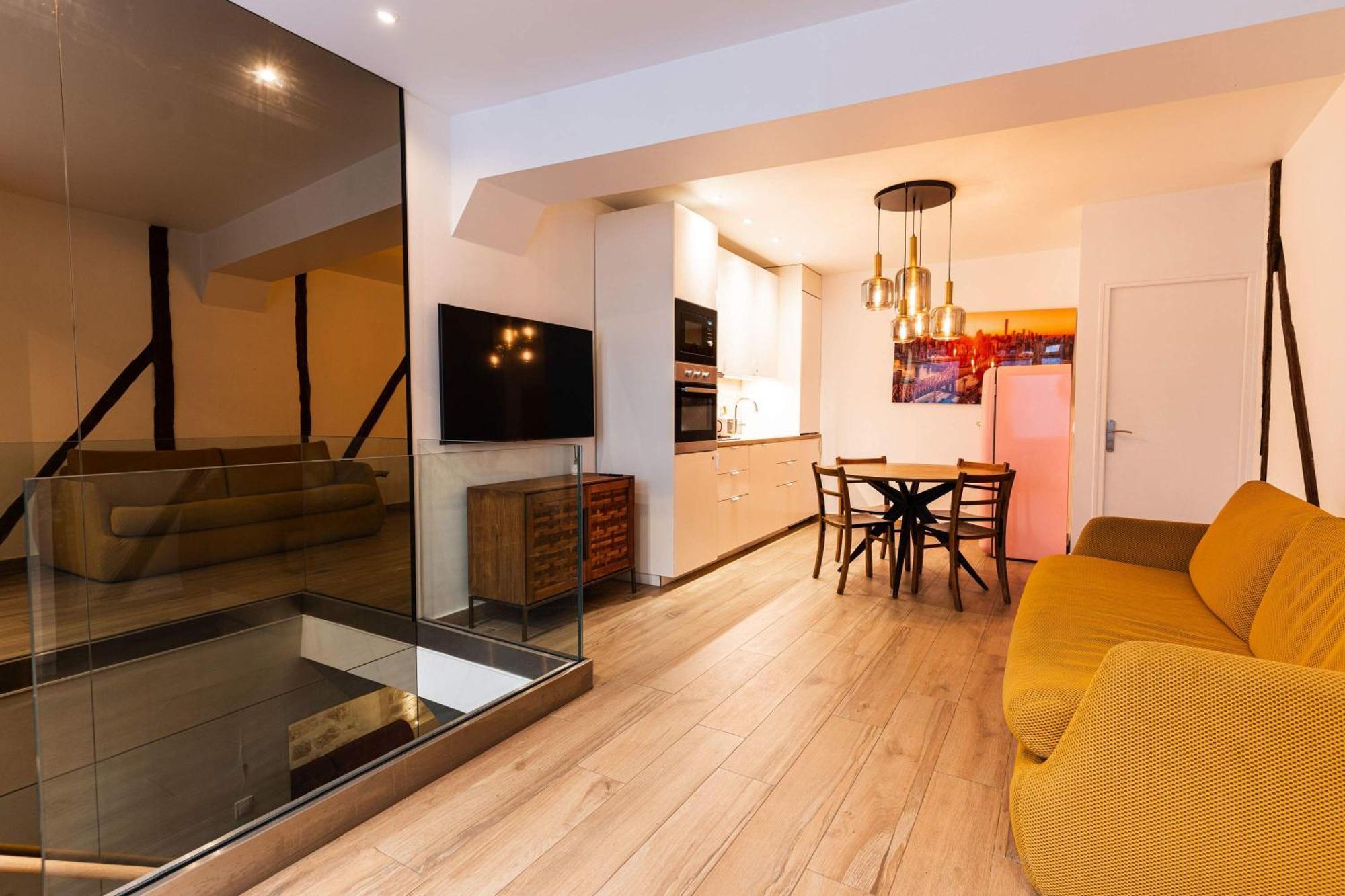 Loft 1 Bedroom Marais, Notre Dame Ac By Lcc Agency Париж Экстерьер фото